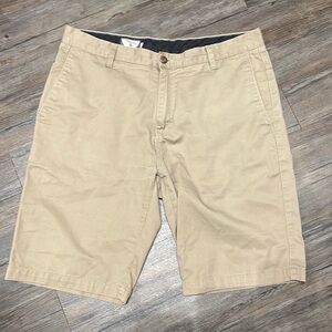 VOLCOM Shorts Size 34